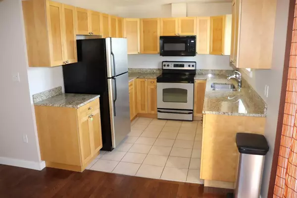 Edson, AB T7E 0A5,1616 41 Street #5