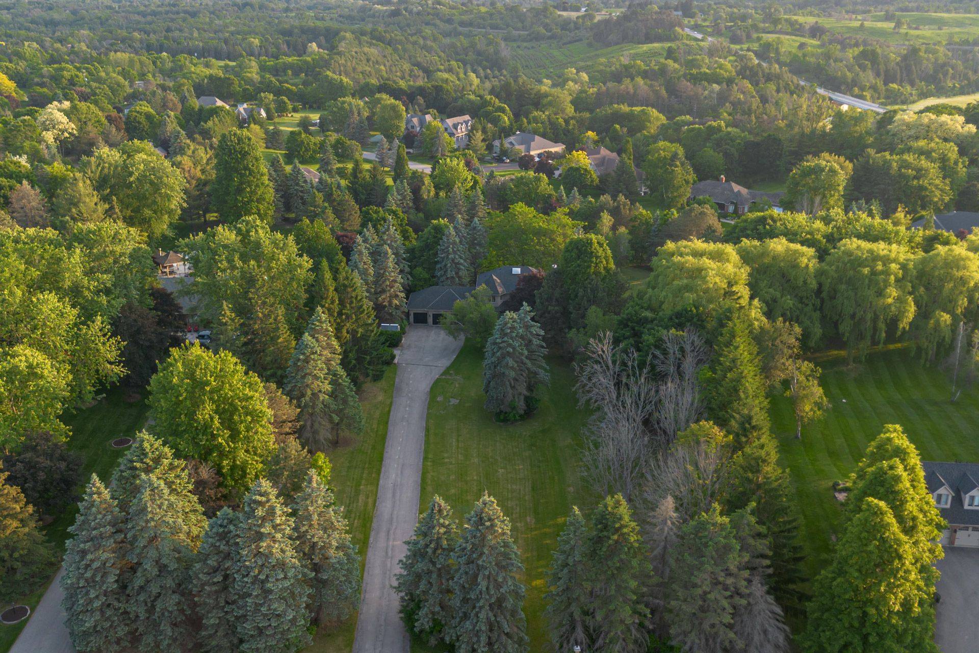 Caledon, ON L7E 0A8,8 Humber TRL