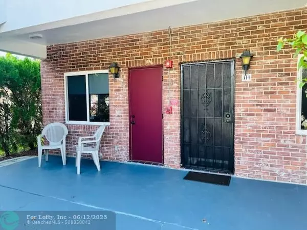 Hallandale Beach, FL 33009,1050 Atlantic Shores Blvd #111