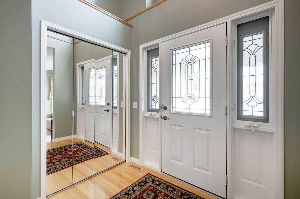 Calgary, AB T2Y 2V9,78 Evergreen TER SW