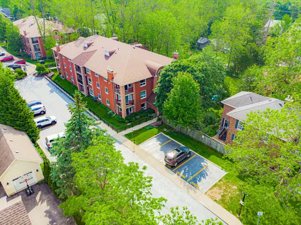 Barrie, ON L4M 3G3,131 Clapperton ST #204