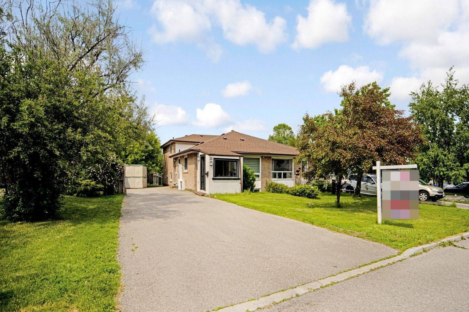 26 Davenport CRES, Brampton, ON L6T 3L6