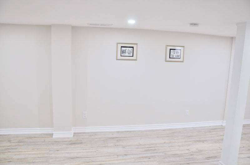Toronto W02, ON M6H 3M7,11 Pauline AVE #Lower