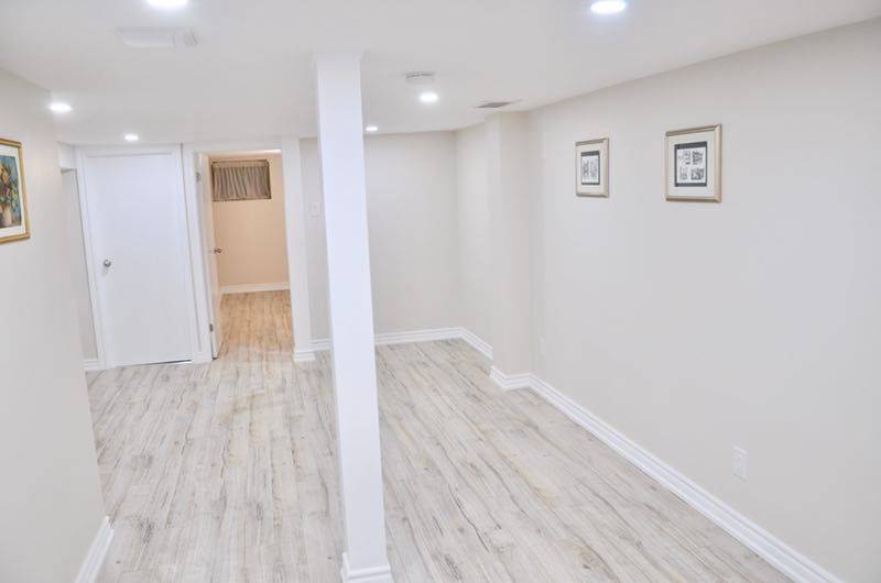 Toronto W02, ON M6H 3M7,11 Pauline AVE #Lower