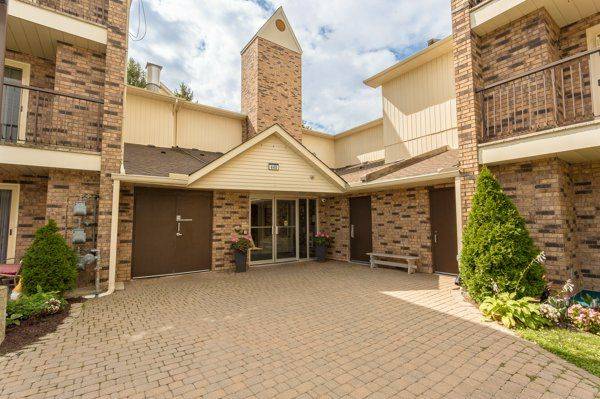 St. Thomas, ON N5R 5X5,440 Wellington ST #209