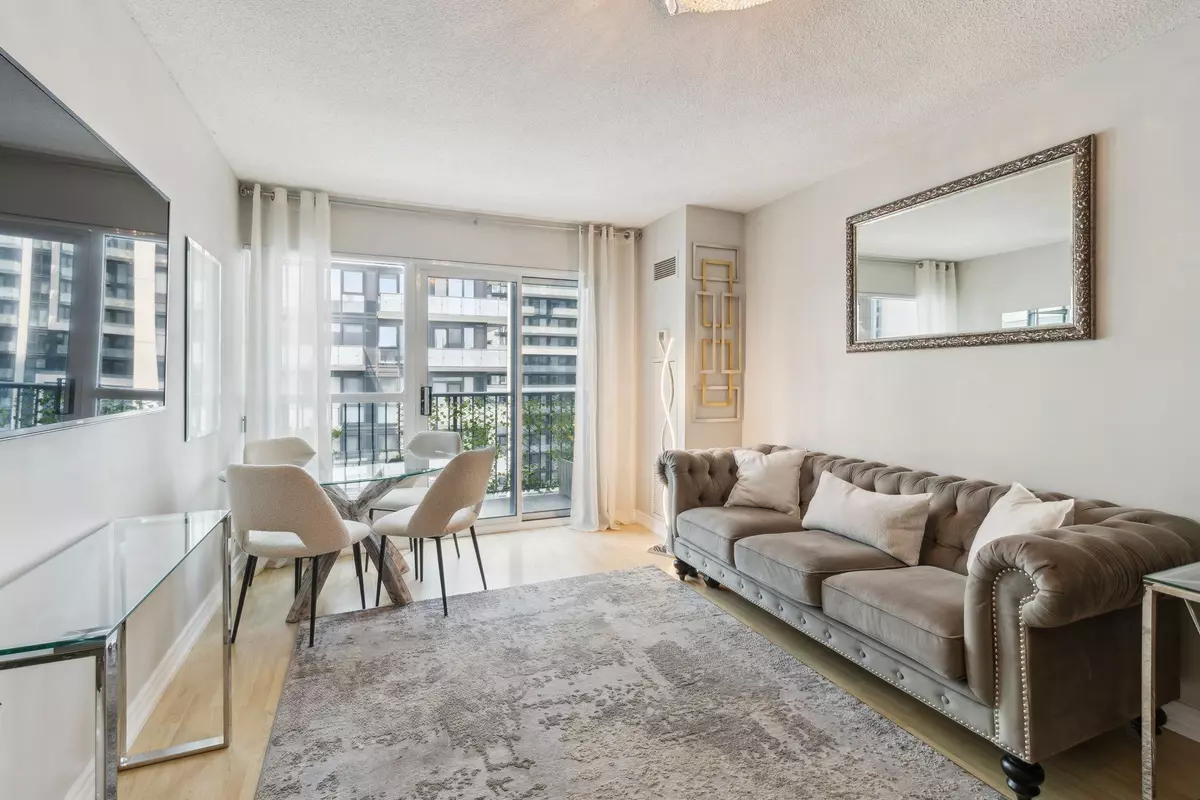 Richmond Hill, ON L4B 0B1,185 Oneida CRES #Ph12