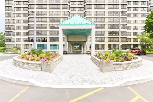 330 Mill ST #1108, Brampton, ON L6Y 3V3