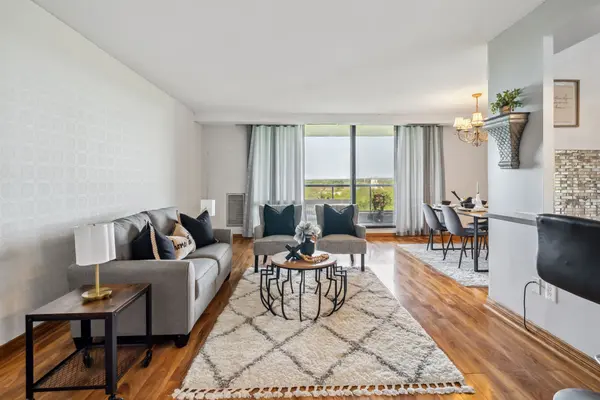 Ajax, ON L1S 6B4,92 Church ST S #902