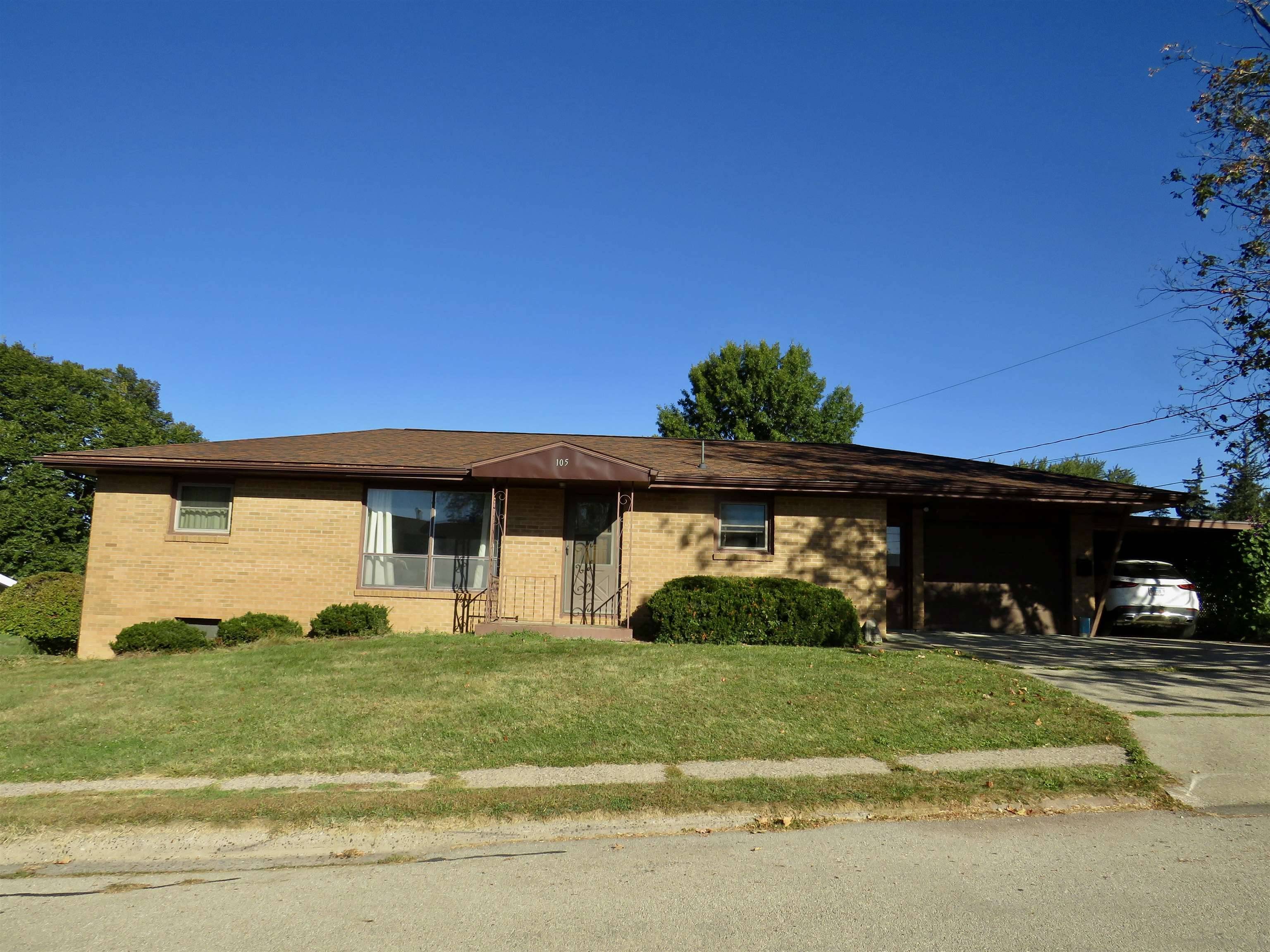 105 Kelly Lane, Galena, IL 61036