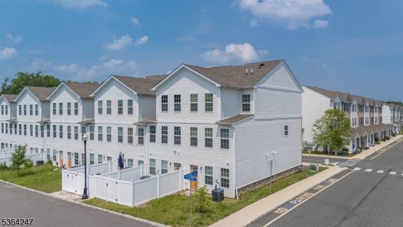 Franklin Twp., NJ 08873,2 Paulina Pl