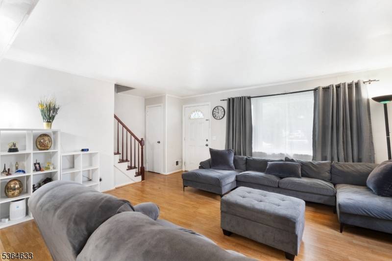 Rahway City, NJ 07065,819 Rodgers Ct