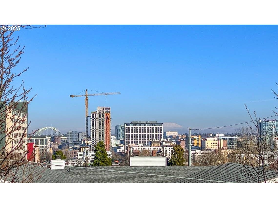 Portland, OR 97201,1608 SW MONTGOMERY ST