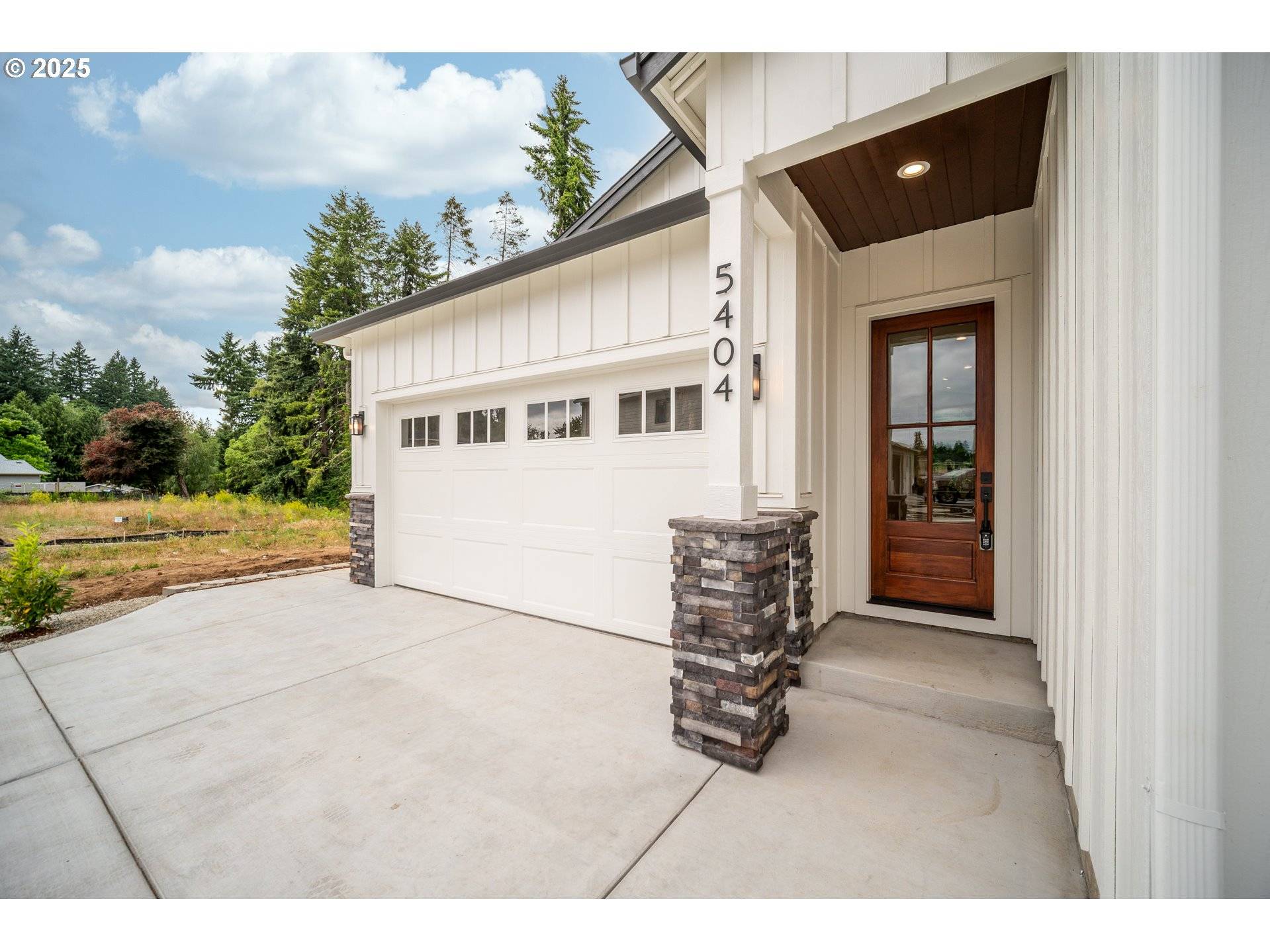 Vancouver, WA 98686,5404 NE 111TH ST