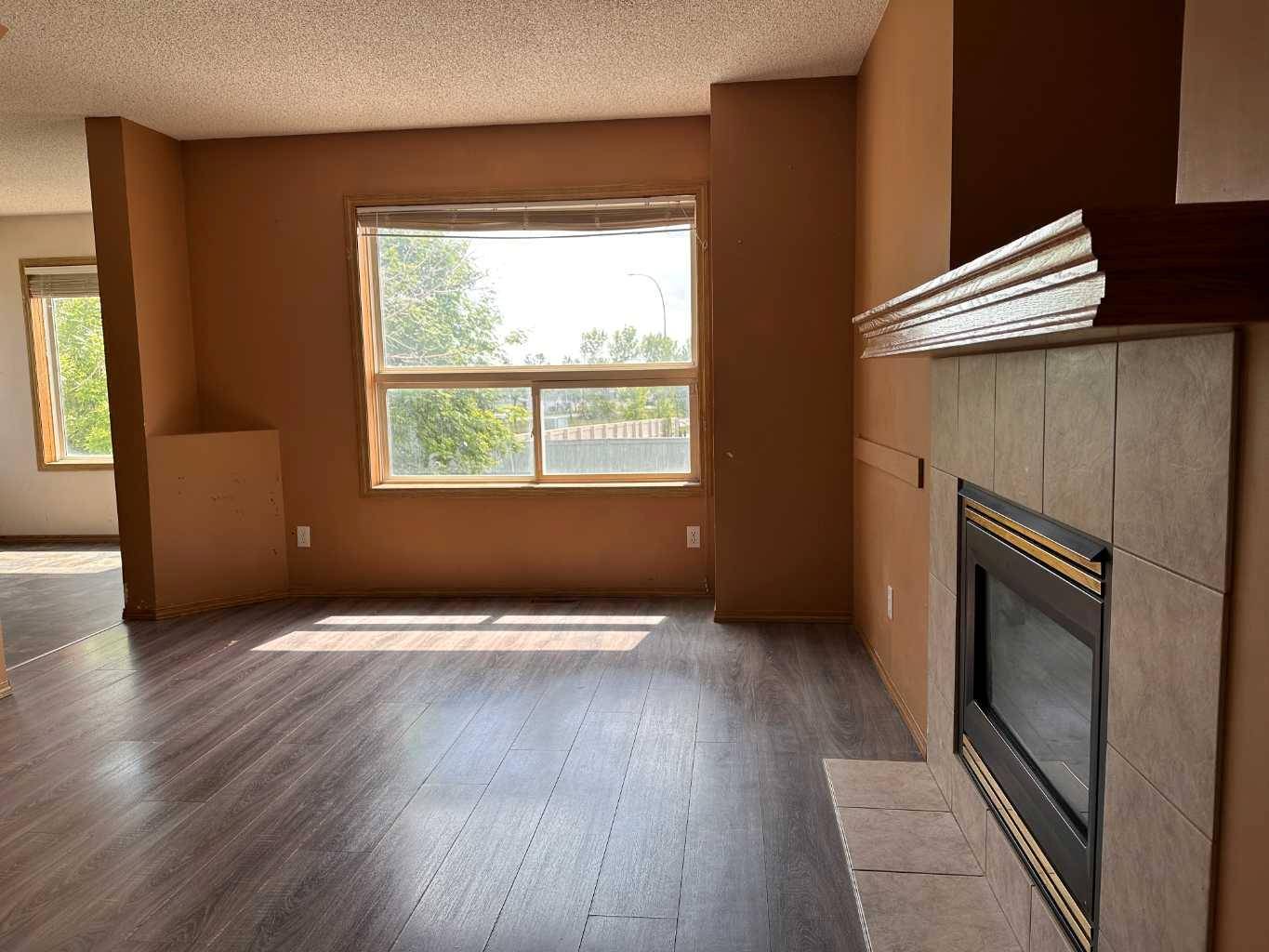 Calgary, AB T3K 5A6,145 Country Hills PL Northwest