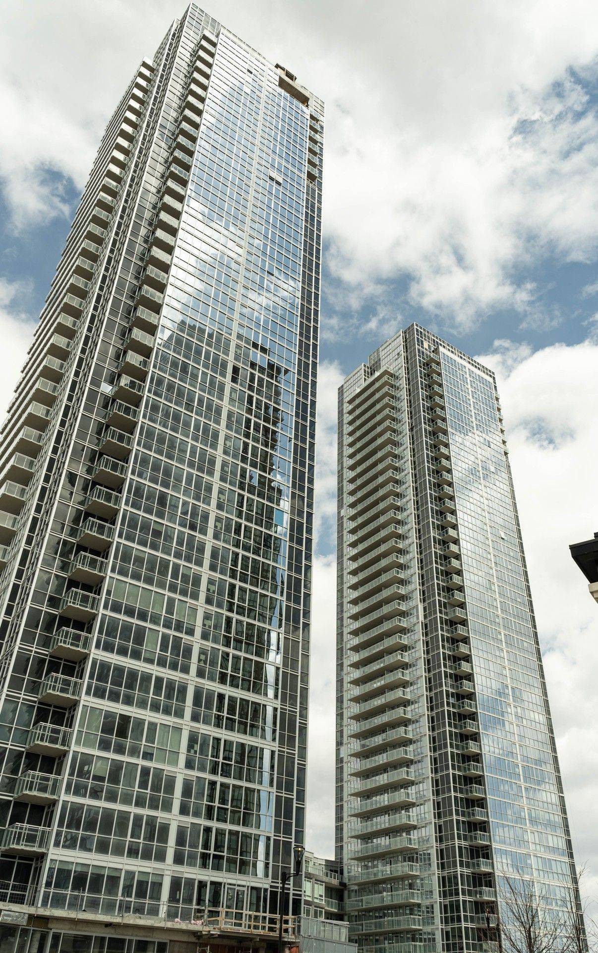2908 Highway 7 RD #2006, Vaughan, ON L4K 0K5
