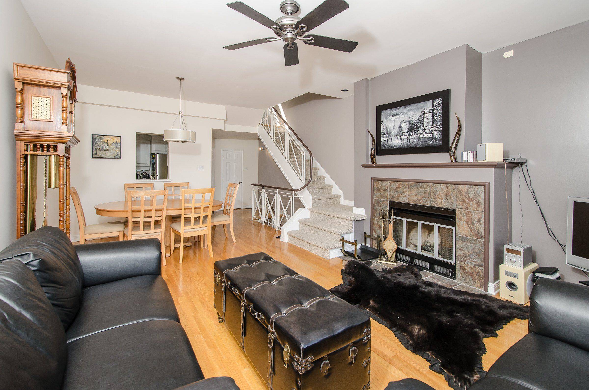 Lower Town - Sandy Hill, ON K1N 6B3,296 Besserer ST