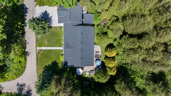 Saugeen Shores, ON N0H 2C1,10 Mitchell LN