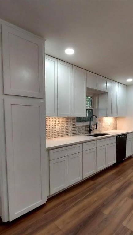 Hurst, TX 76054,624 Hillview Drive