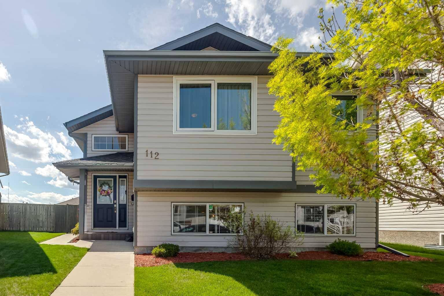 Red Deer, AB T4R 2Z4,112 Duckering Close