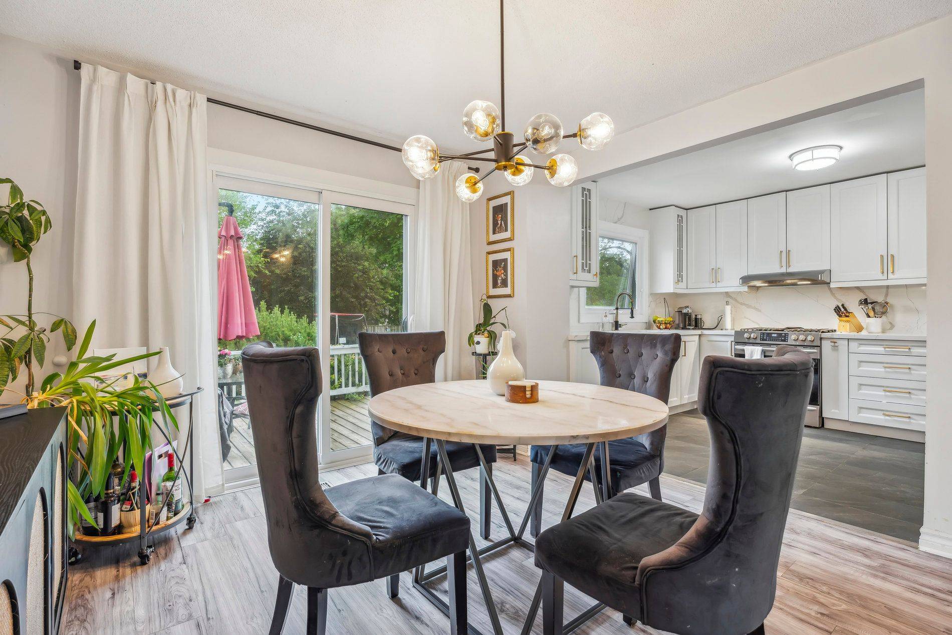 50 Metro RD S, Georgina, ON L4P 3K8