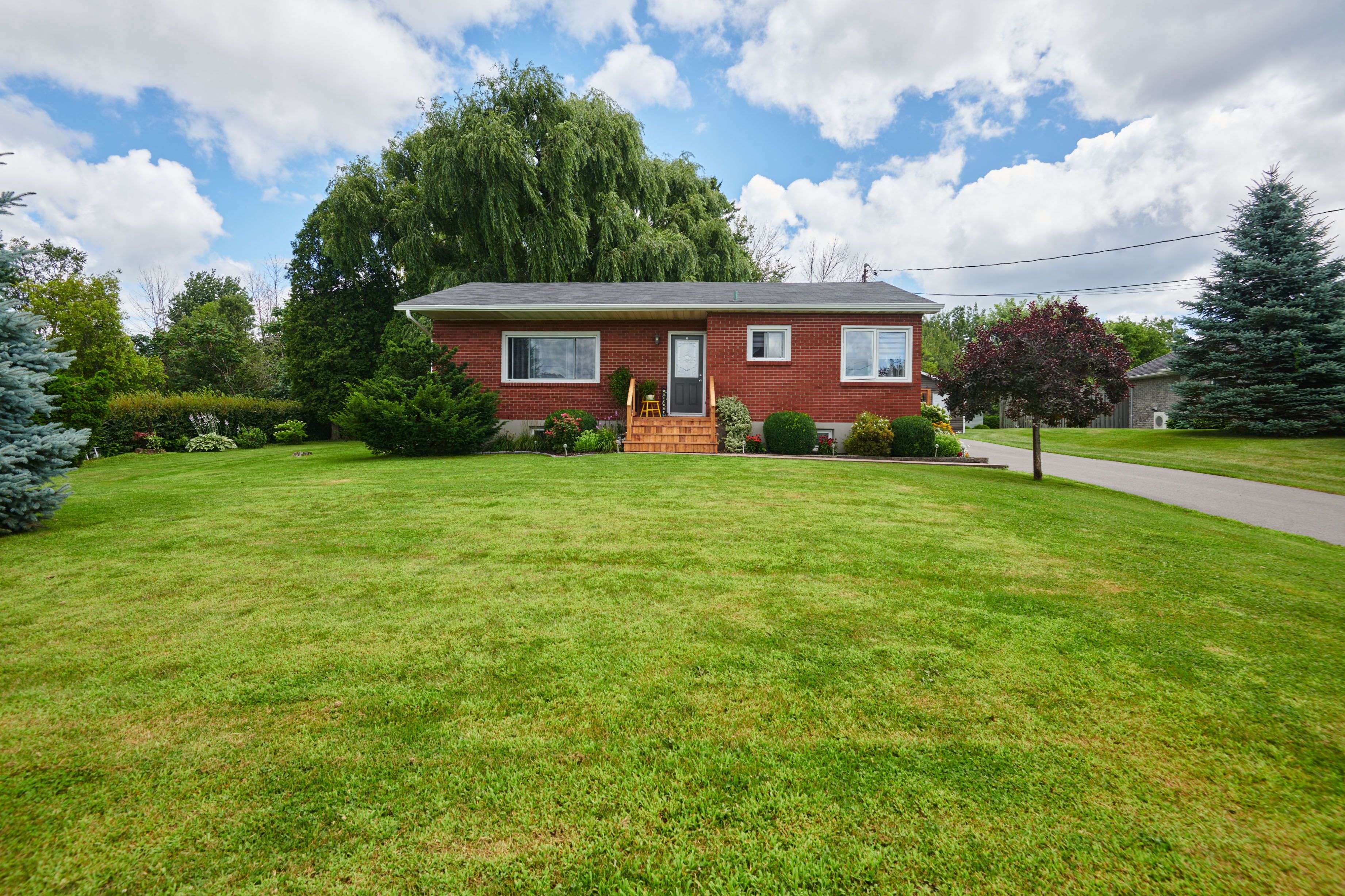 South Glengarry, ON K6H 7R5,6711 Purcell RD
