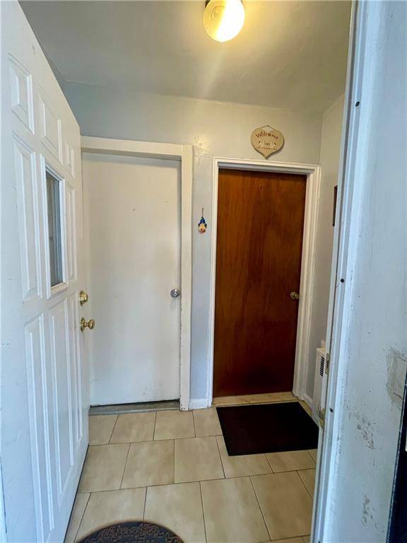 Brooklyn, NY 11223,33 Avenue V