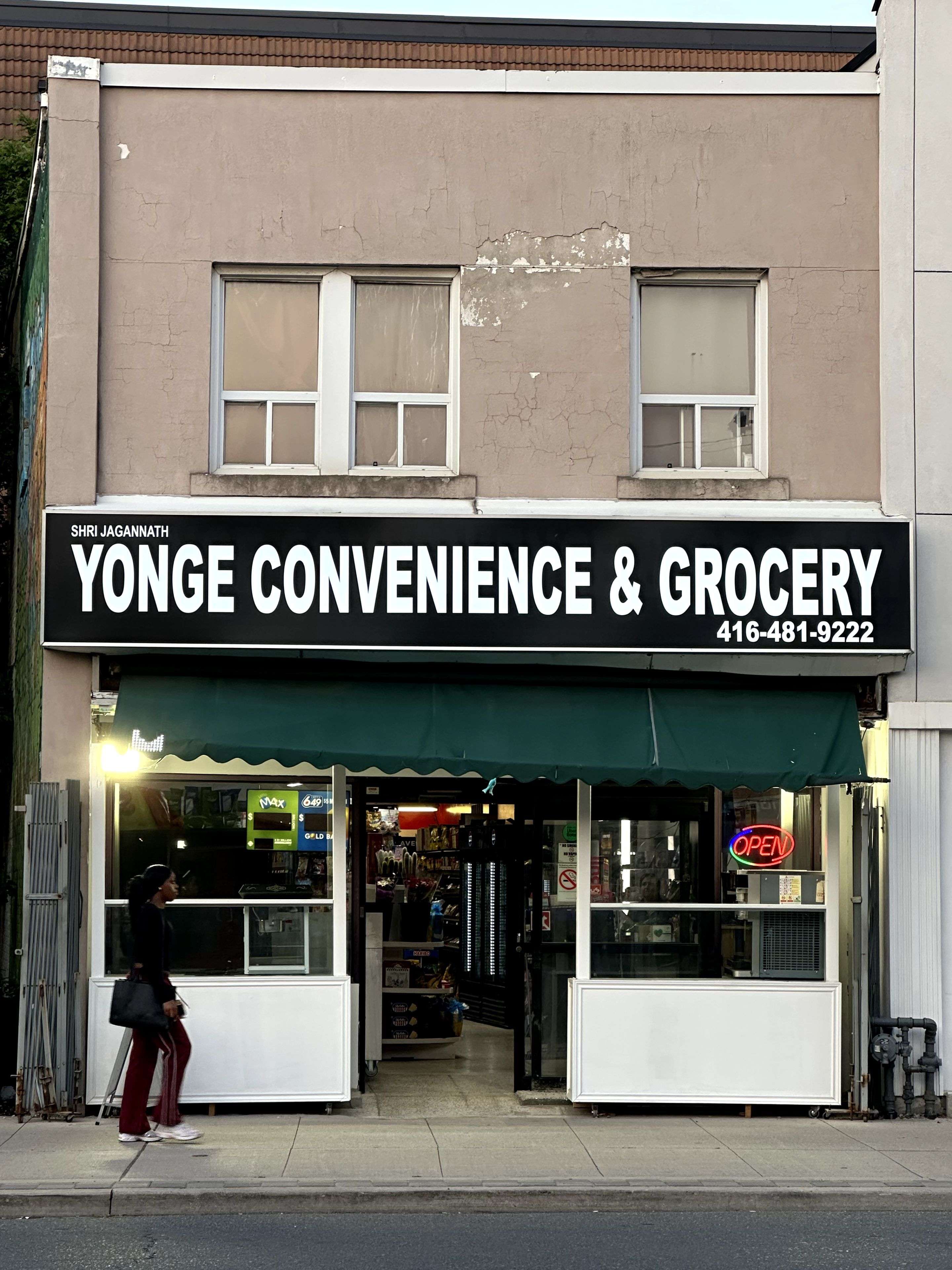 2563 Yonge ST, Toronto C10, ON M4P 2J1