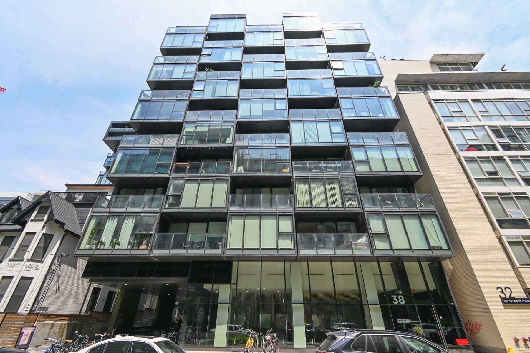 Toronto C01, ON M5V 0H1,38 Stewart ST #603