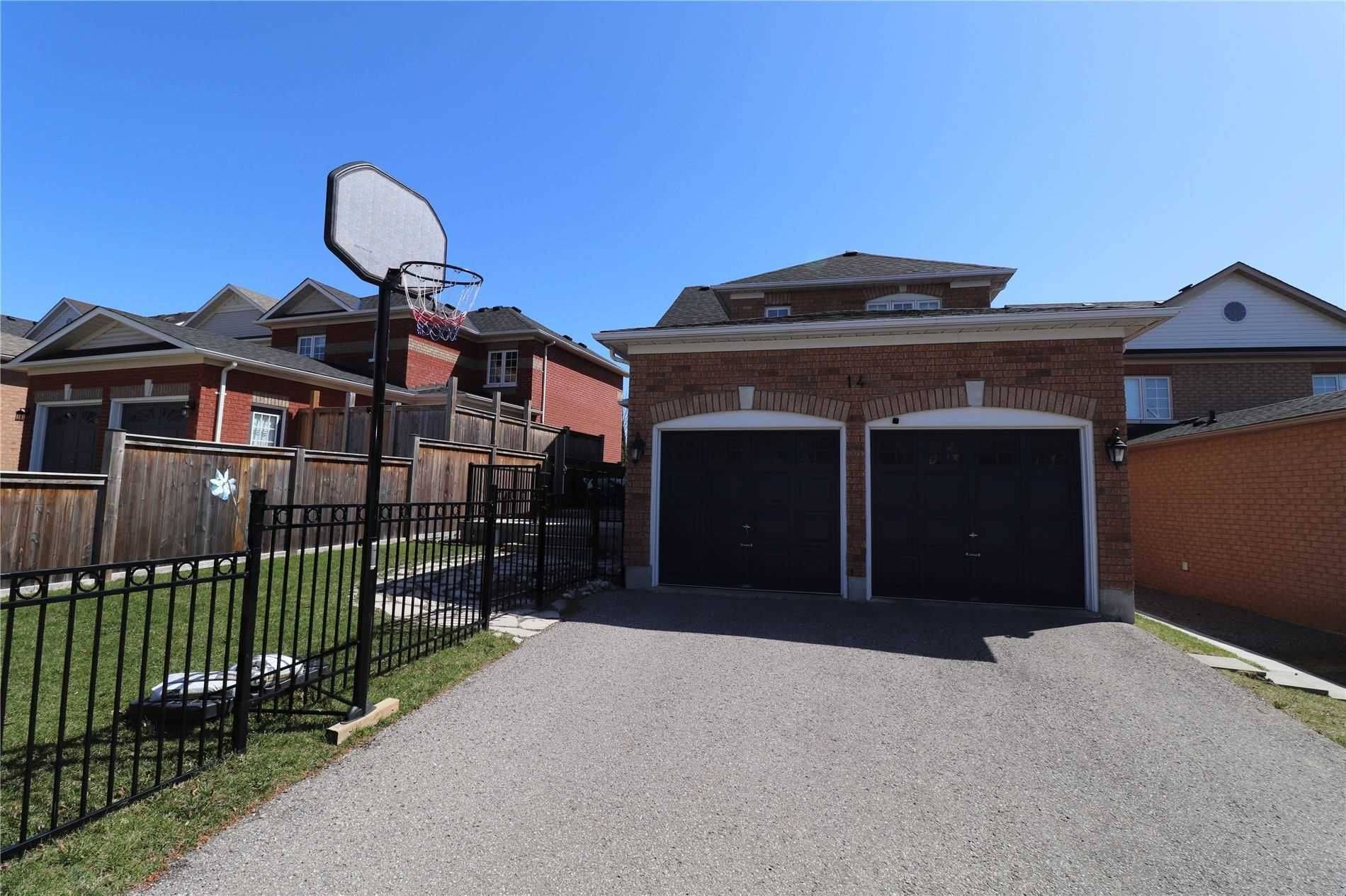 14 Mccartney AVE, Whitby, ON L1R 2Y3