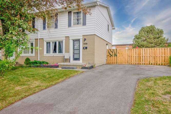 2008 Royal CRES, London East, ON N5V 1N8