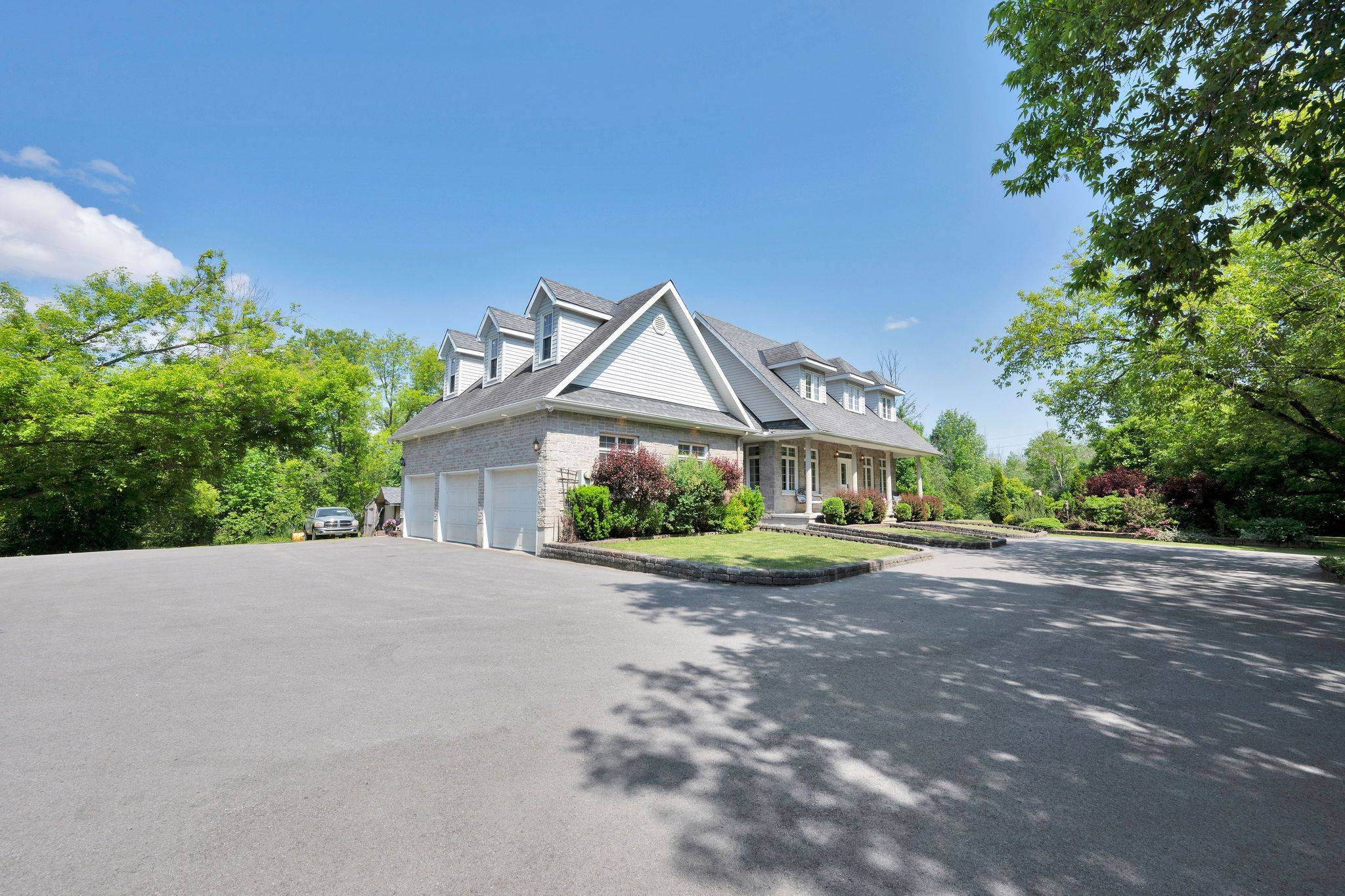 Stittsville - Munster - Richmond, ON K2S 1S6,3 Kimini DR