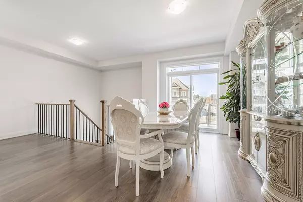 Richmond Hill, ON L4E 1H9,39 Seguin ST