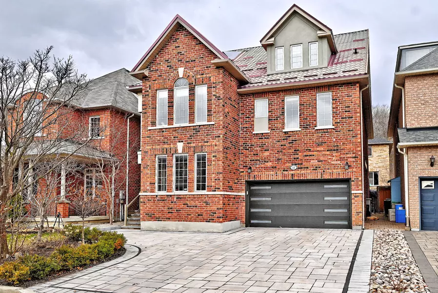 32 Seabreeze AVE, Vaughan, ON L4J 8R7