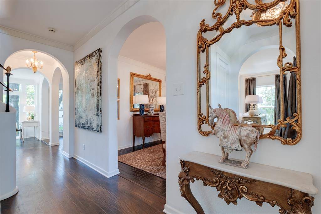 Highland Park, TX 75209,4661 Mockingbird Lane
