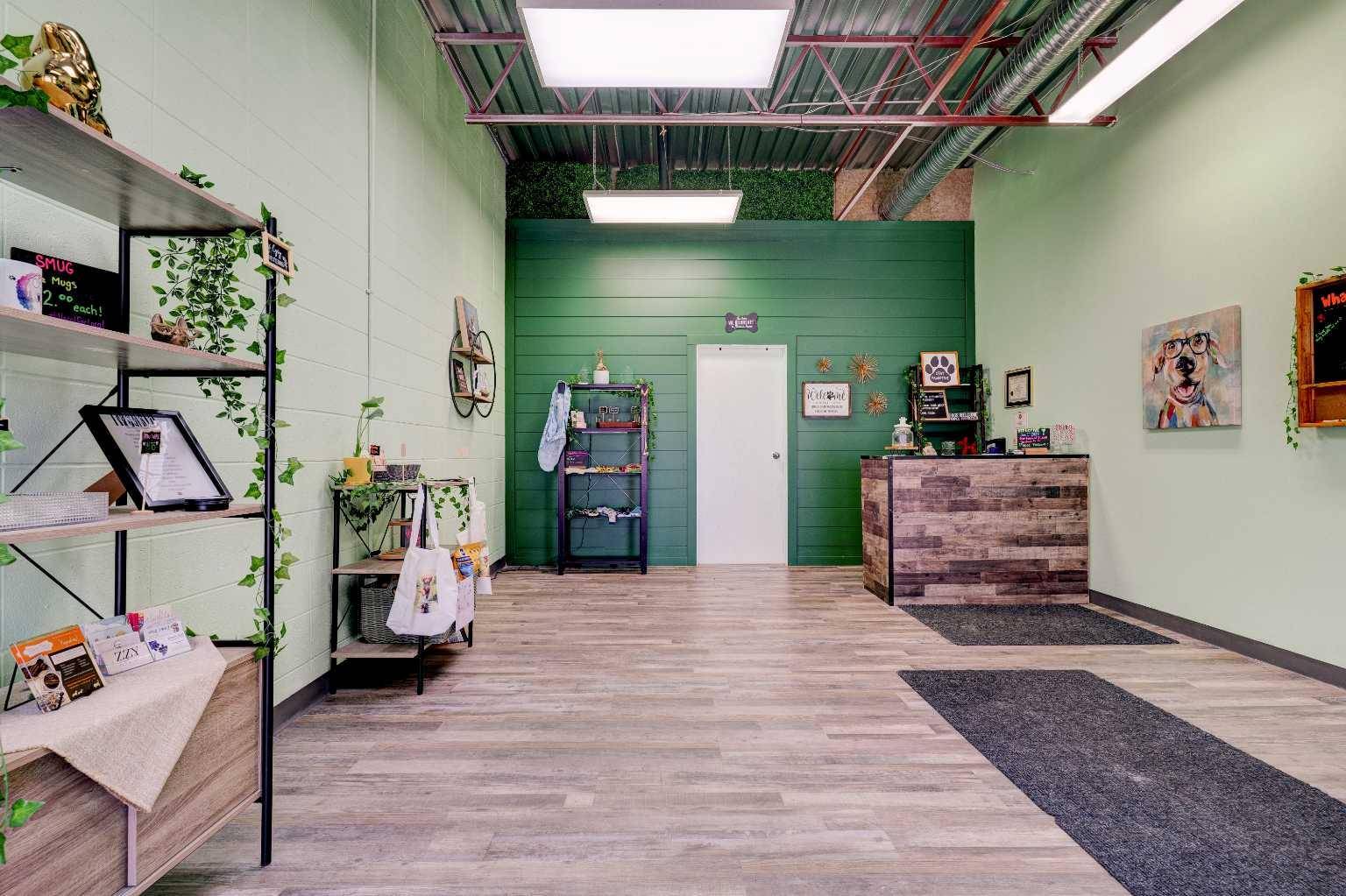 Grande Prairie, AB T8V 0Y1,10018 101 AVE