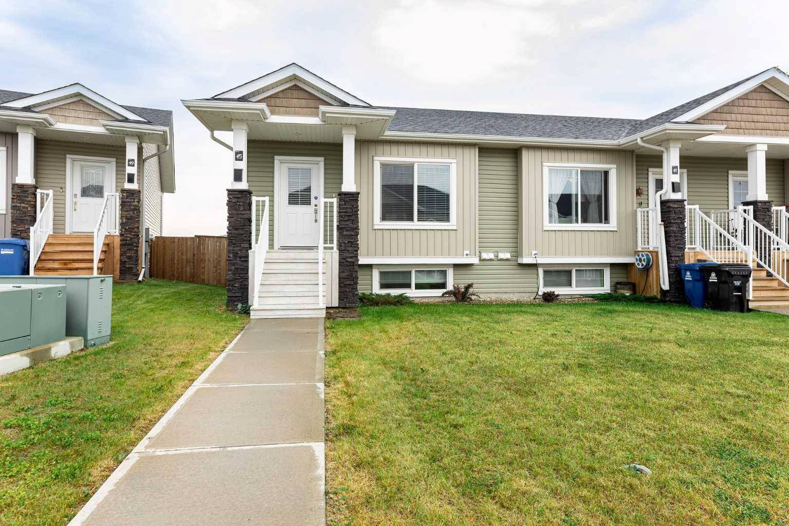 45 Athens RD, Blackfalds, AB T4M 0N5