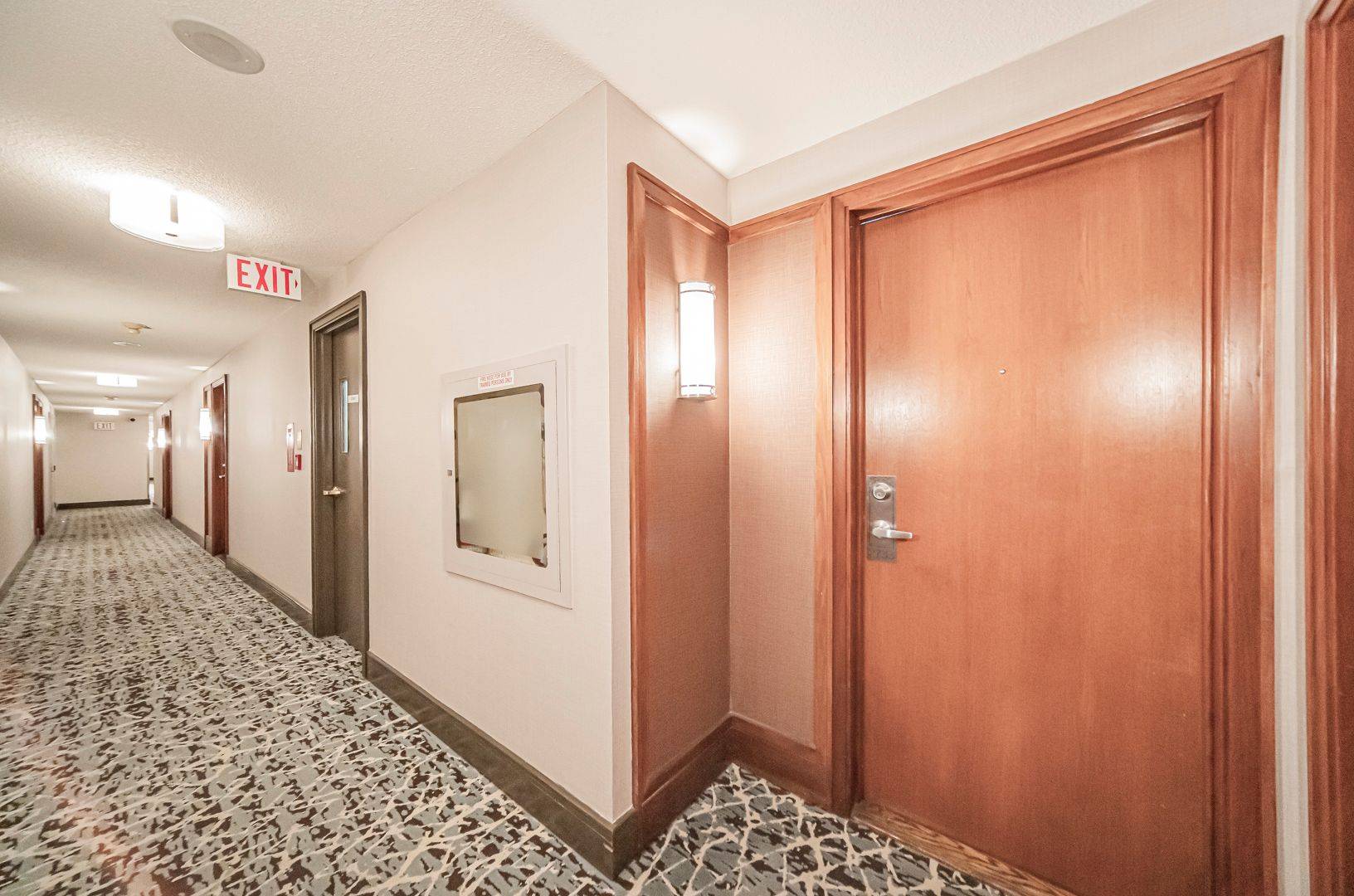 Toronto E09, ON M1H 3H3,68 Corporate DR #2733