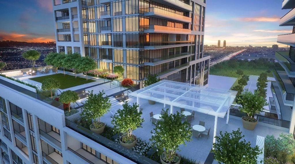 Vaughan, ON L4K 2M9,8960 Jane ST #1002