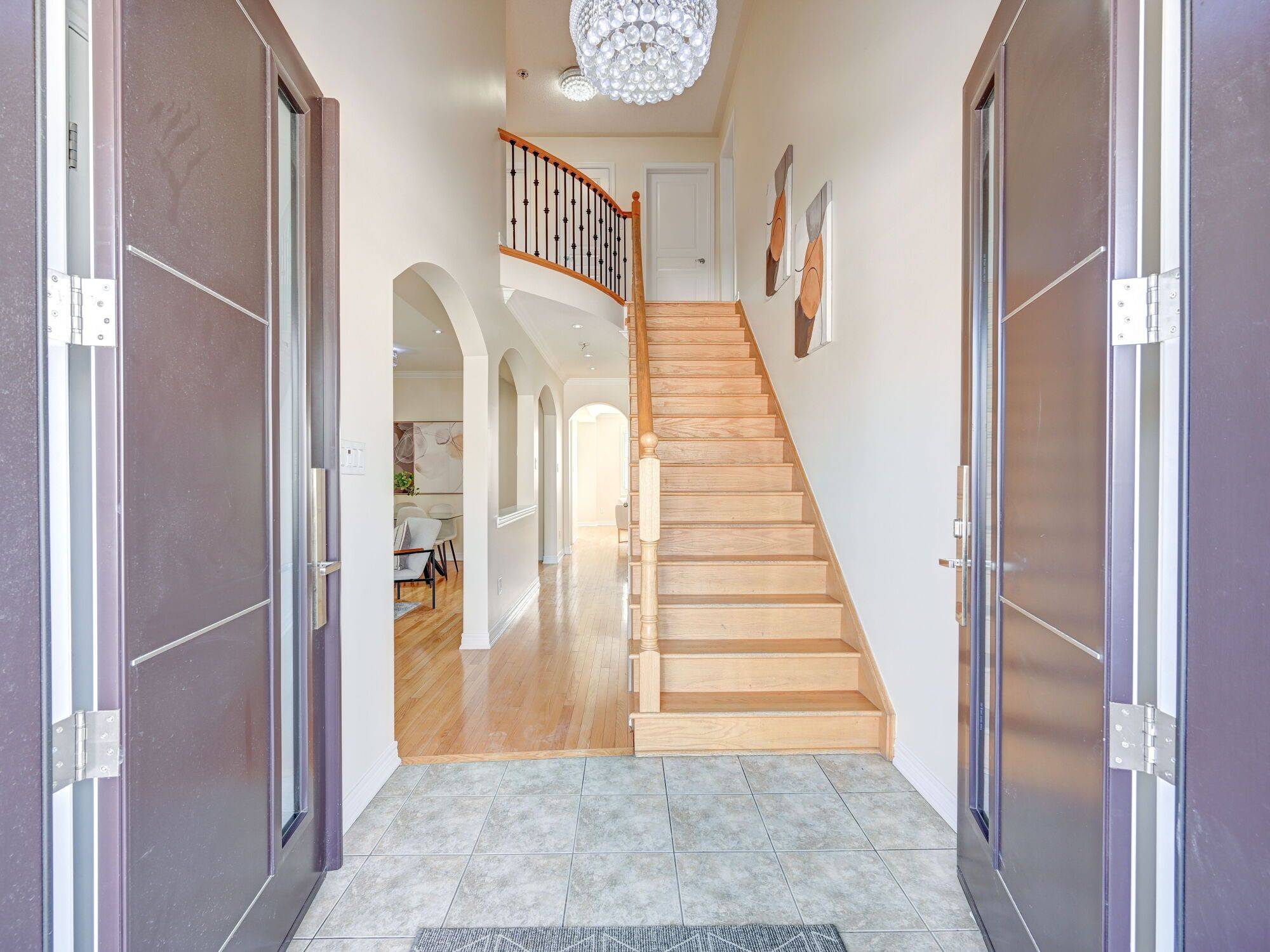 Brampton, ON L6R 0Z9,106 Naperton DR E