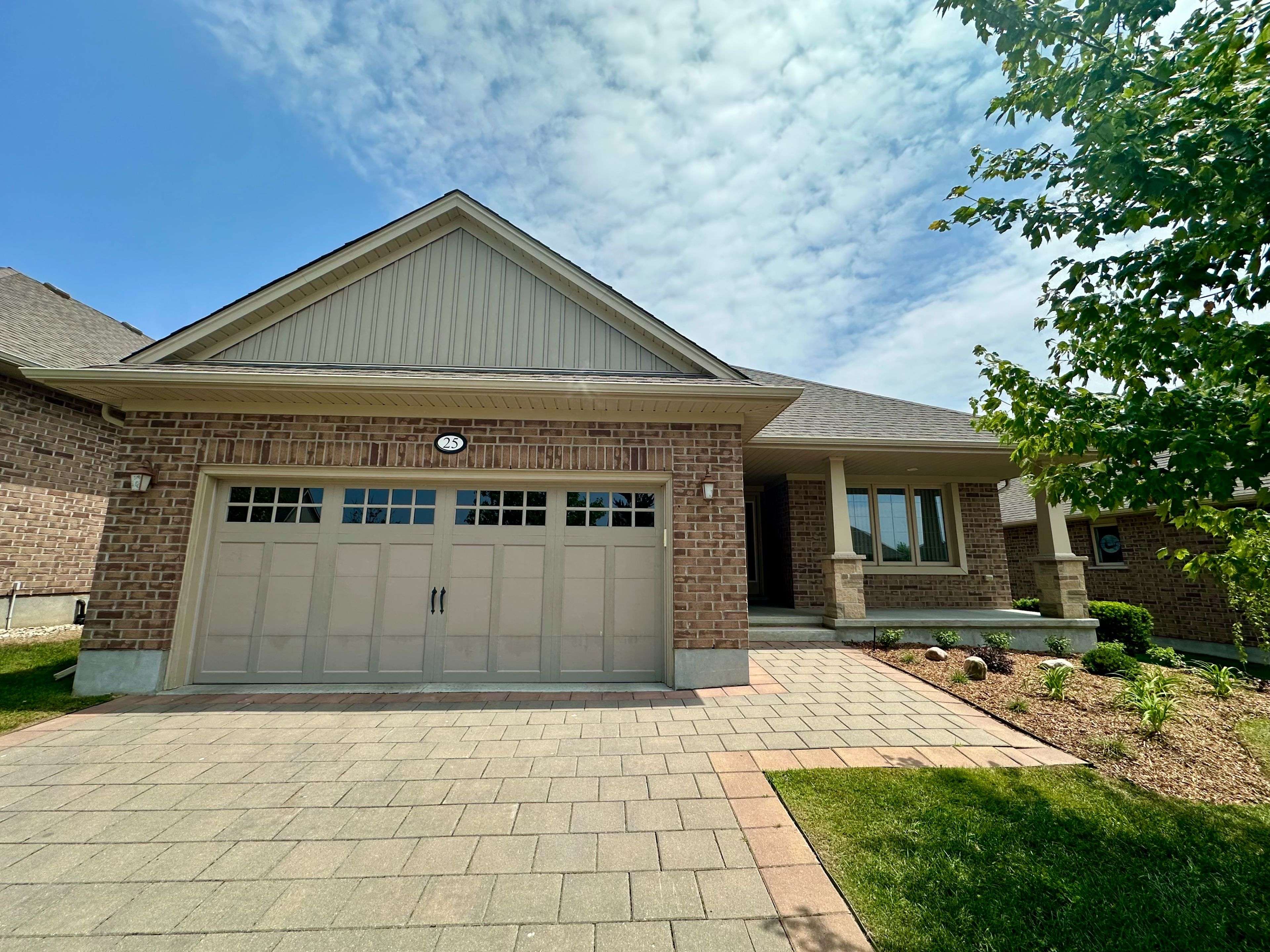 120 SOUTHGATE Pkwy #25, St. Thomas, ON N5R 0C7