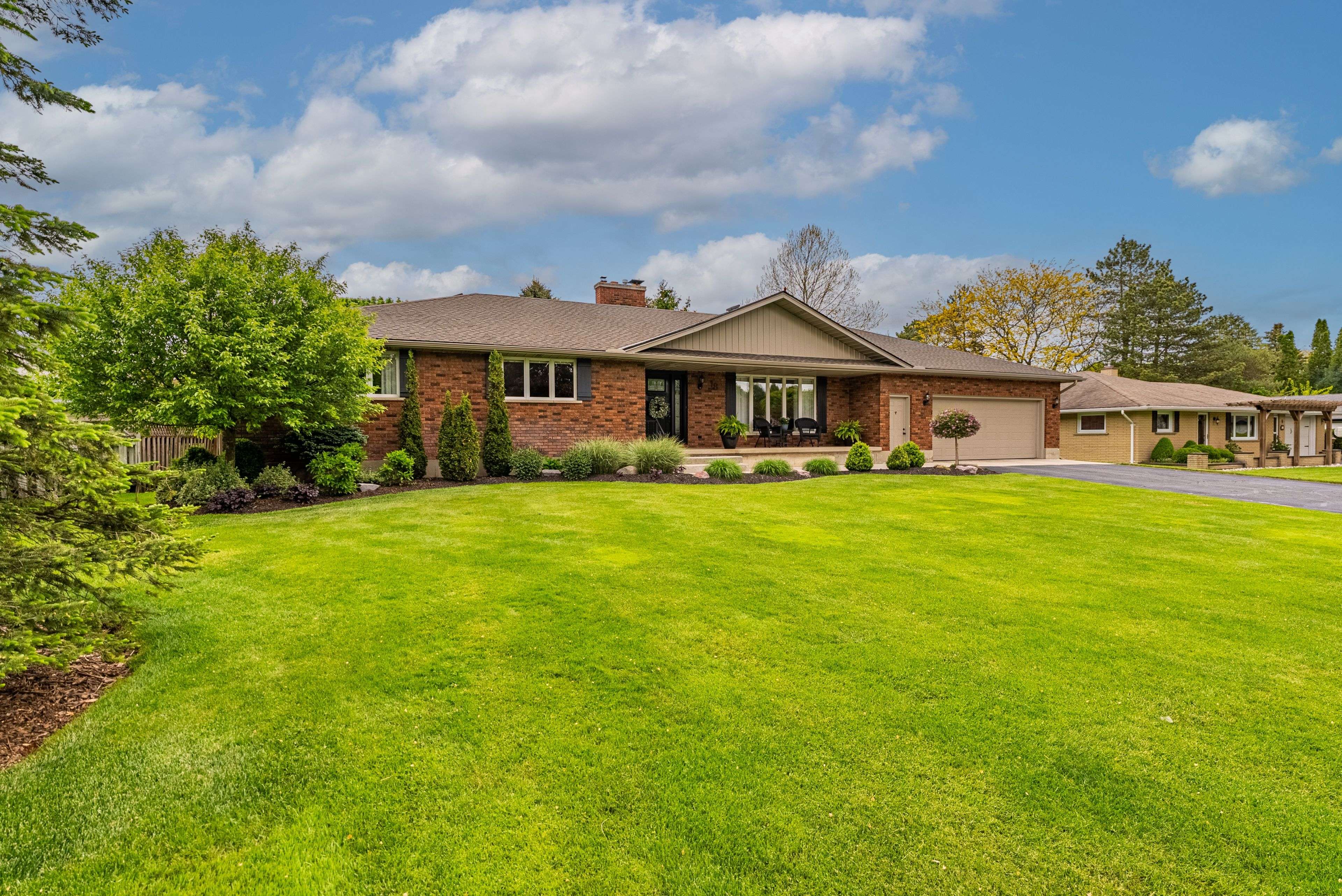 Aylmer, ON N5H 1V8,18 Fath AVE