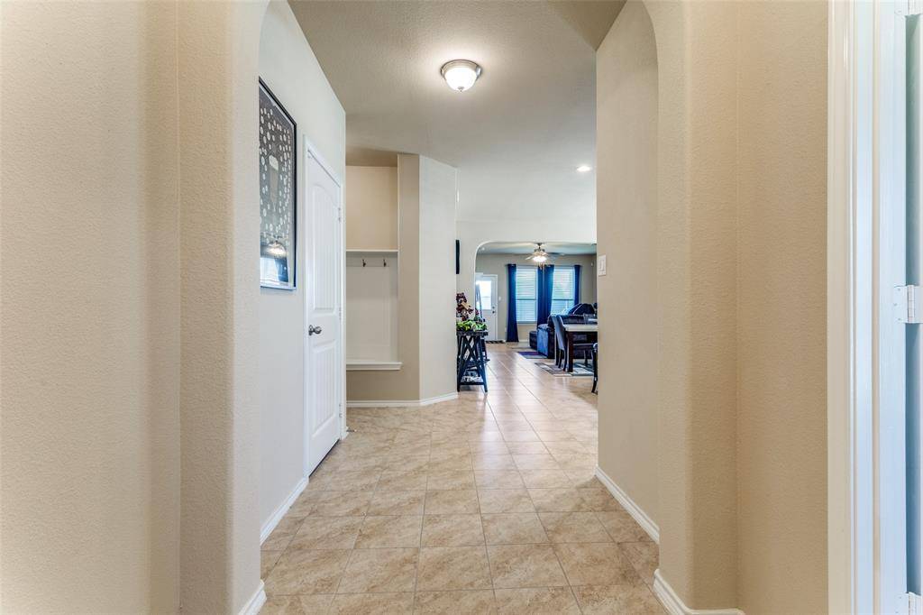 Fort Worth, TX 76179,5212 Sugarcane Lane