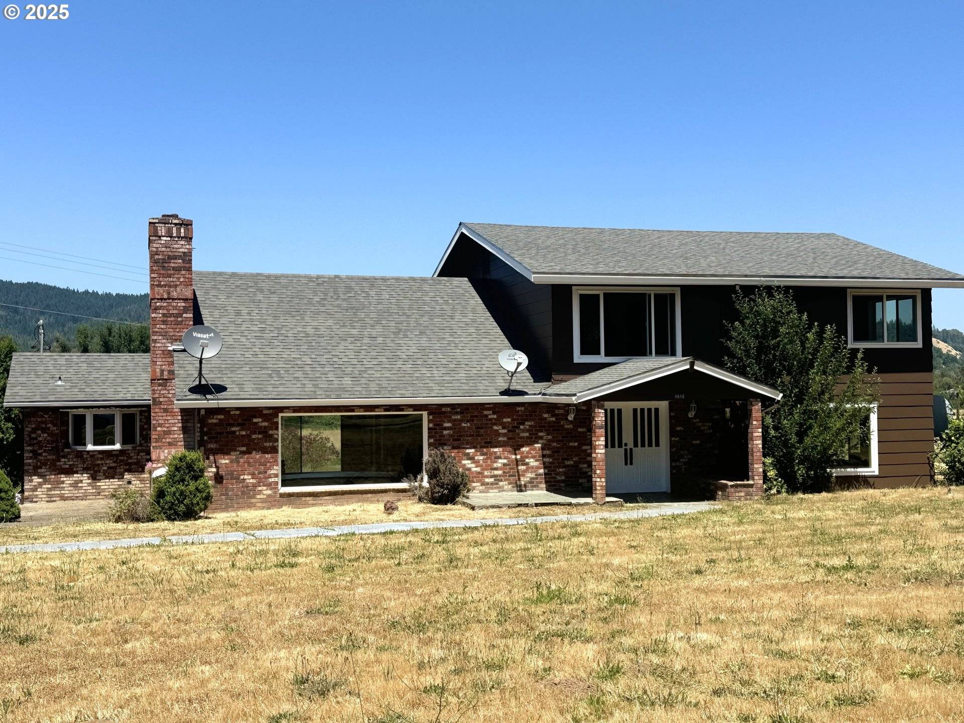 4848 TILLER TRAIL HWY, Canyonville, OR 97417