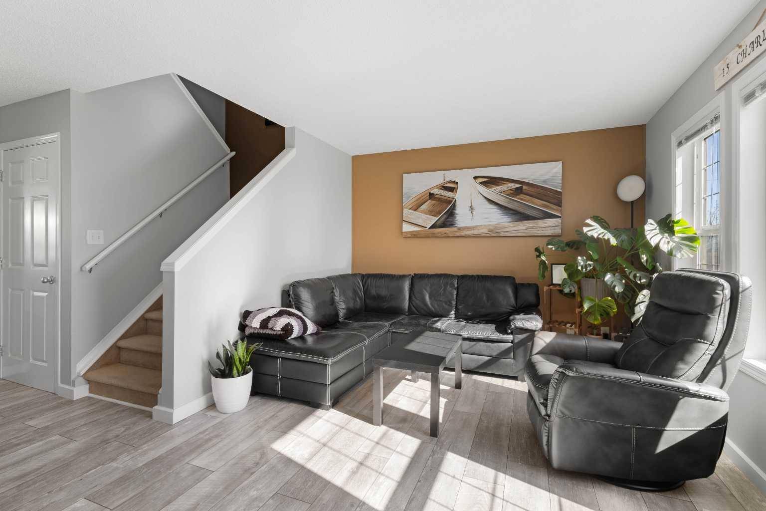 Calgary, AB T3J 0J6,80 Saddlebrook Common NE