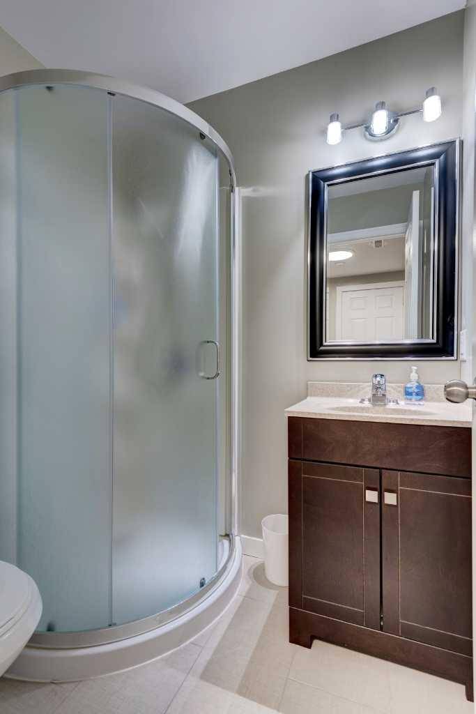 Chestermere, AB T1X0P6,300 Marina DR #71