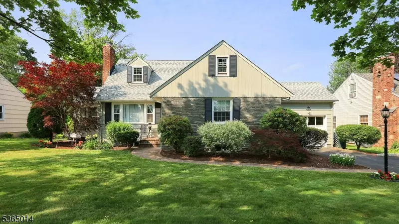 120 Meadowbrook Dr, North Plainfield Boro, NJ 07062