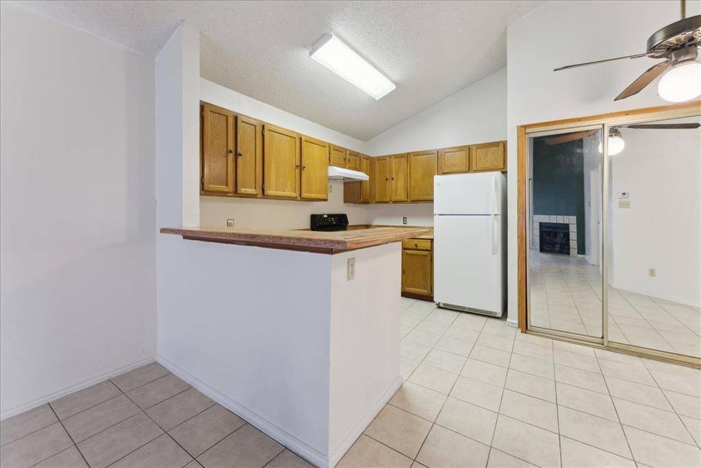 Dallas, TX 75231,6108 Abrams Road #330
