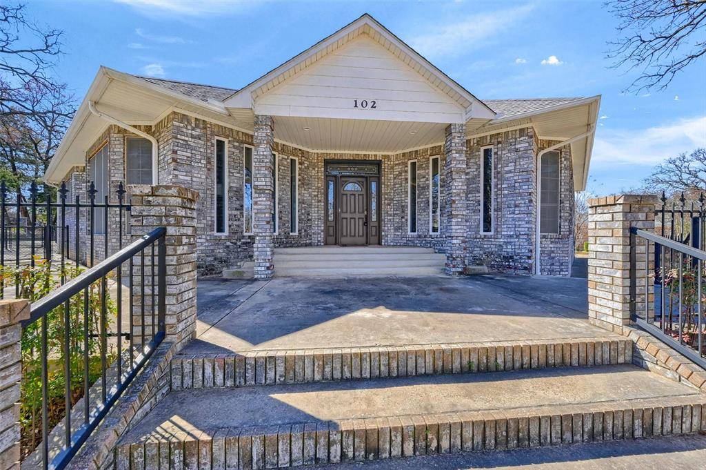 Gainesville, TX 76240,102 Santee Drive