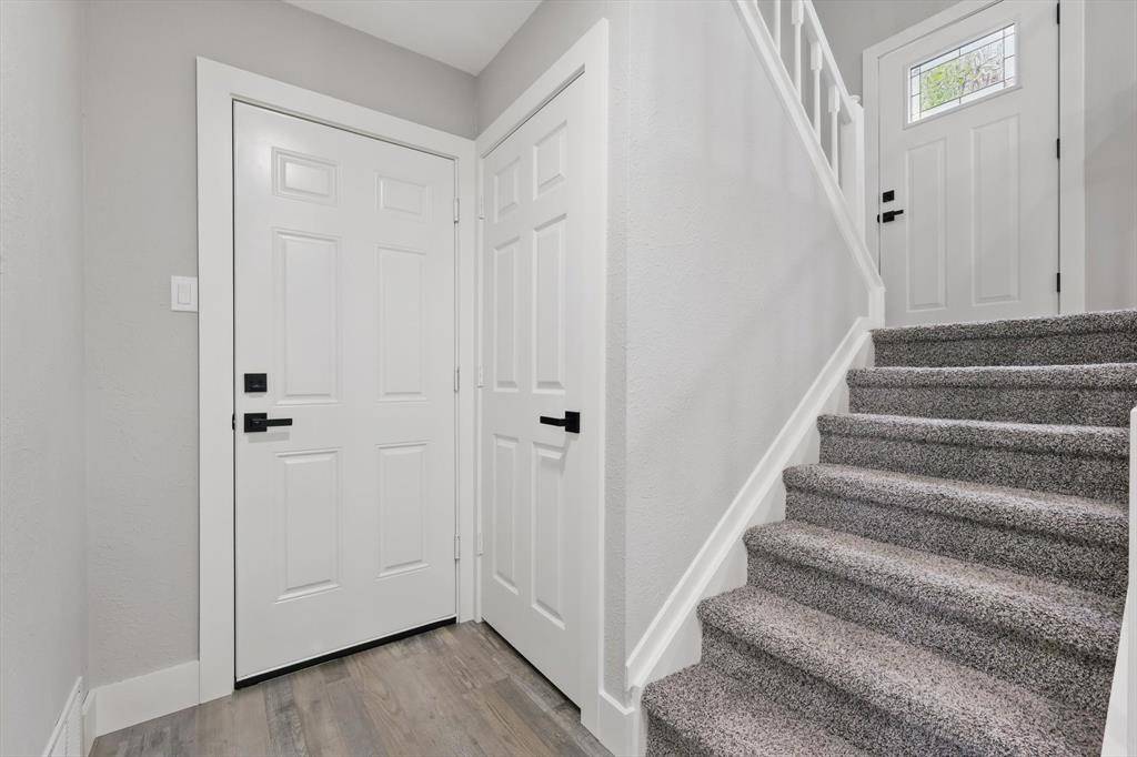 Dallas, TX 75249,7431 Elderberry Lane