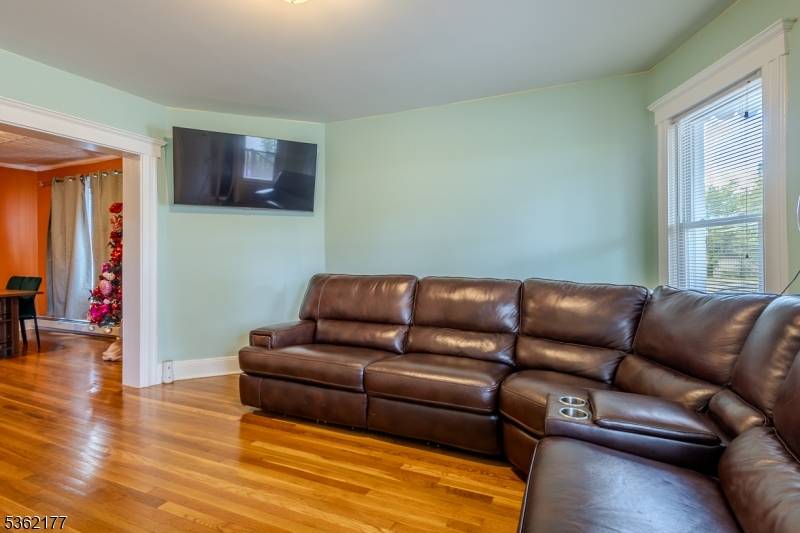 West Orange Twp., NJ 07052,52 Columbia St